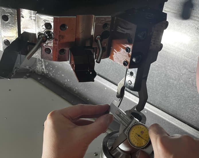 KUNDENSPEZIFISCHE FERTIGUNGEN